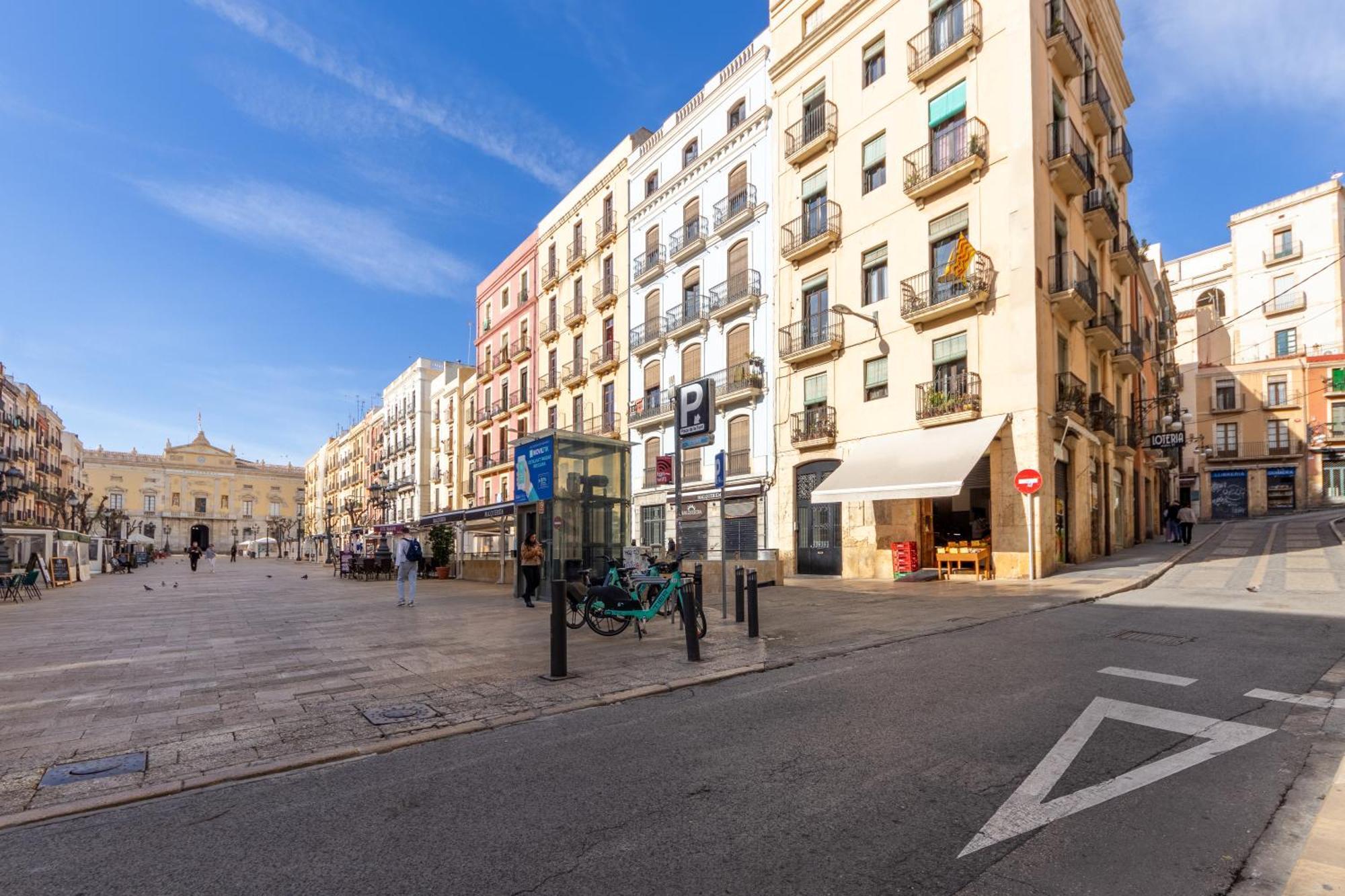 Grooovy Duplex Amb Terrassa Lägenhet Tarragona Exteriör bild